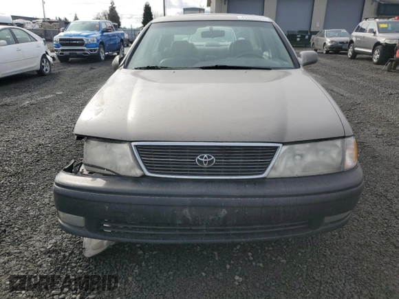 1998 Toyota Avalon XL with VIN 4T1BF18B0WU284522, listed as a Copart auction lot 45590925 with 278,690 mi miles and Salvage Title. Bid and sale history available at DreamBid. Image 5.