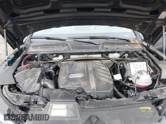 2022 Audi Q5 S line Premium Plus z VIN WA1EAAFY5N2027089, wystawiony jako IAAI lot #39093168 z przebiegiem 24 523 mil mil oraz . Historia ofert i sprzedaży dostępna na DreamBid. Obrazek 10.