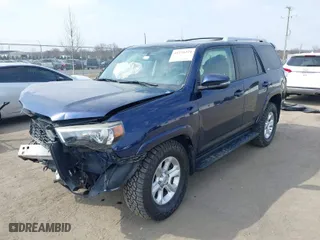 2016 Toyota 4Runner Limited with VIN JTEBU5JR6G5358249, listed as a IAAI auction lot 41770324 with 261,950 mi miles. Bid and sale history available at carsss.com. Image 2.