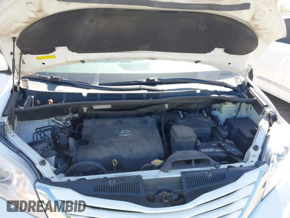 2016 Toyota Sienna LE AAS with VIN 5TDKK3DC0GS718129, listed as a IAAI auction lot 41818130 with 145,863 mi miles. Bid and sale history available at carsss.com. Image 10.