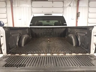 2006 Chevrolet Silverado 1500HD LT1 with VIN 1GCGK13U76F242626, listed as a IAAI auction lot 40786885 with 171,077 mi miles and . Bid and sale history available at DreamBid. Image 12.