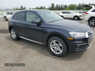 2018 Audi Q5 Premium z VIN WA1ANAFY2J2207174, wystawiony jako Copart lot #60834425 z przebiegiem 70 651 mil mil oraz Szkoda całkowita • Salvage title. Historia ofert i sprzedaży dostępna na DreamBid. Obrazek 4.
