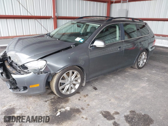 2014 Volkswagen Jetta TDI w/Sunroof & Nav с VIN 3VWPL7AJ8EM613037, выставлен на аукционе IAAI как лот 41943616 с пробегом 134 099 миль миль и . История ставок и продаж доступна на DreamBid. Изображение 2.