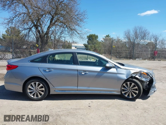 2016 Hyundai Sonata Sport with VIN 5NPE34AF7GH329539, listed as a IAAI auction lot 41961221 with 68,018 mi miles and . Bid and sale history available at carsss.com. Image 13.