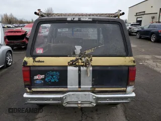 1987 Ford Bronco с VIN 1FMCU14T2HUA23081, выставлен на аукционе Copart как лот 45816865 с пробегом 74 385 миль миль и Чистый • Clean title. История ставок и продаж доступна на DreamBid. Изображение 6.