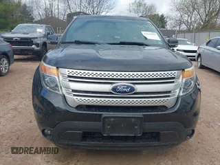 2014 Ford Explorer XLT with VIN 1FM5K8D8XEGB33891, listed as a IAAI auction lot 42143059 with 180,255 mi miles and . Bid and sale history available at carsss.com. Image 12.