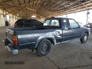 1994 Toyota Pickup with VIN 4TARN93P4RZ266079, listed as a Copart auction lot 52375385 with 165,824 mi miles and Clean title. Bid and sale history available at DreamBid. Image 3.