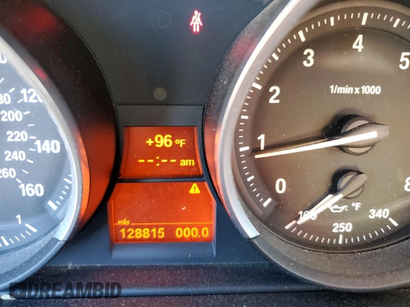 2009 BMW Z4 sDrive30i with VIN WBALM535X9E161734, listed as a Copart auction lot 69882644 with 128,815 mi miles and Non Repairable. Bid and sale history available at carsss.com. Image 8.