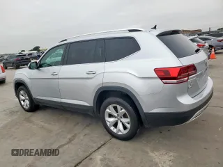 2018 Volkswagen Atlas SE с VIN 1V2CR2CAXJC563350, выставлен на аукционе Copart как лот 59360125 с пробегом 140 320 миль миль и Списание • Salvage title. История ставок и продаж доступна на DreamBid. Изображение 2.