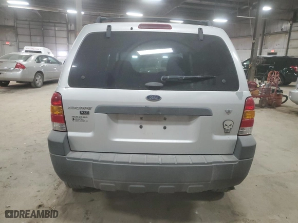2007 Ford Escape XLT with VIN 1FMYU03187KA51056, listed as a Copart auction lot 85383424 with 0 mi miles and Non Repairable. Bid and sale history available at carsss.com. Image 6.