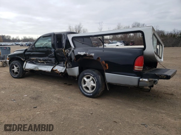 1997 Dodge Dakota with VIN 1B7GL23X5VS208252, listed as a Copart auction lot 82584134 with 152,633 mi miles and Salvage Title. Bid and sale history available at carsss.com. Image 2.