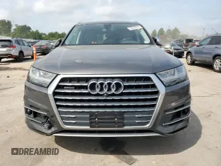 2019 Audi Q7 Premium Plus z VIN WA1LHAF79KD037702, wystawiony jako Copart lot #59628035 z przebiegiem Nie podano mil oraz Szkoda całkowita • Salvage title. Historia ofert i sprzedaży dostępna na DreamBid. Obrazek 5.