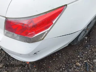 2008 Honda Accord LX z VIN 1HGCP26328A094427, wystawiony jako IAAI lot #42305035 z przebiegiem 182 031 mil mil oraz . Historia ofert i sprzedaży dostępna na DreamBid. Obrazek 6.