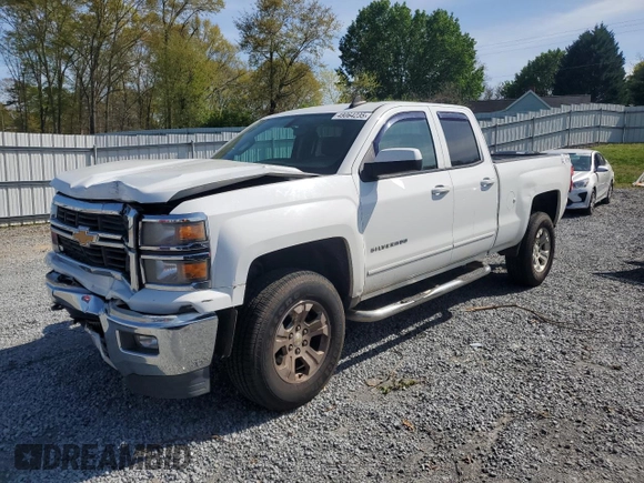 2015 Chevrolet Silverado 1500 LT with VIN 1GCVKREC3FZ164063, listed as a Copart auction lot 48064235 with 273,213 mi miles and Salvage Title. Bid and sale history available at carsss.com. Image 1.