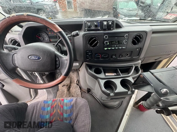 2012 Ford Econoline Cargo with VIN 1FDEE3FS3CDA11858, listed as a Copart auction lot 50528315 with 181,190 mi miles and Clean Title. Bid and sale history available at DreamBid. Image 9.