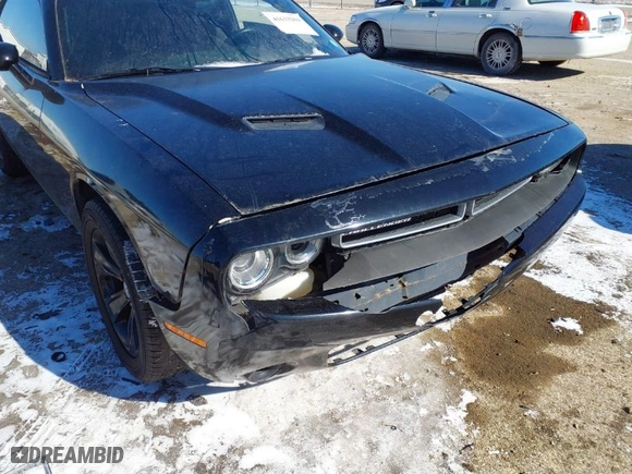 2015 Dodge Challenger SXT with VIN 2C3CDZAG3FH739860, listed as a IAAI auction lot 41633204 with 87,442 mi miles. Bid and sale history available at carsss.com. Image 6.