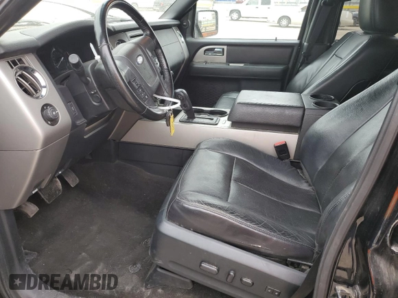 2017 Ford Expedition with VIN KS132871, listed as a Copart auction lot 51689585 with 174,738 mi miles and Salvage title. Bid and sale history available at DreamBid. Image 7.