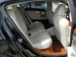 2021 BMW M8 z VIN WBSGV0C05MCF85718, wystawiony jako Copart lot #64518093 z przebiegiem 26 398 mil mil oraz . Historia ofert i sprzedaży dostępna na DreamBid. Obrazek 10.