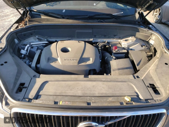 2018 Volvo XC90 Momentum with VIN YV4102XK3J1191879, listed as a Copart auction lot 39257523 with 28,551 mi miles. Bid and sale history available at carsss.com. Image 11.