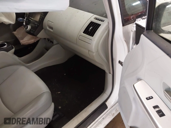 2014 Toyota Prius Two with VIN JTDZN3EU2E3302823, listed as a IAAI auction lot 41300542 with 169,847 mi miles and . Bid and sale history available at DreamBid. Image 5.