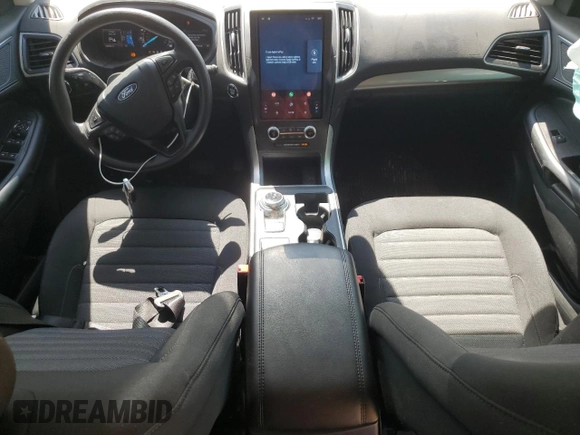 2024 Ford Edge SE z VIN 2FMPK4G98RBA31315, wystawiony jako Copart lot #62712835 z przebiegiem 20 040 mil mil oraz Szkoda całkowita • Salvage title. Historia ofert i sprzedaży dostępna na DreamBid. Obrazek 8.