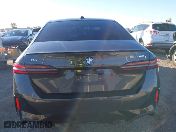 2024 BMW i5 eDrive40 with VIN WBY33FK09RCR42126, listed as a IAAI auction lot 41370577 with 9,601 mi miles and . Bid and sale history available at DreamBid. Image 16.