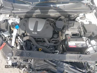 2011 Kia Sorento EX with VIN 5XYKUDA22BG178350, listed as a IAAI auction lot 42225234 with 107,674 mi miles and . Bid and sale history available at DreamBid. Image 10.