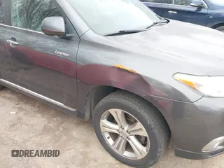 2011 Toyota Highlander Limited with VIN 5TDDK3EH8BS078912, listed as a IAAI auction lot 41706469 with 242,651 mi miles and . Bid and sale history available at DreamBid. Image 17.