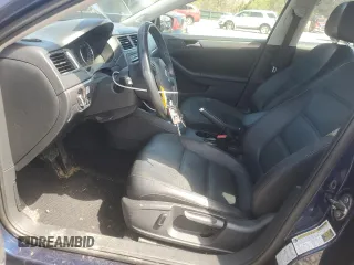 2013 Volkswagen Jetta TDI w/Premium с VIN 3VWLL7AJ1DM408026, выставлен на аукционе Copart как лот 51115825 с пробегом 98 586 миль миль и Списание • Salvage title. История ставок и продаж доступна на DreamBid. Изображение 7.