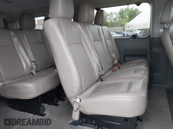 2020 Nissan NV 3500 HD SL z VIN 5BZAF0AA3LN851565, wystawiony jako IAAI lot #41874530 z przebiegiem 84 279 mil mil oraz . Historia ofert i sprzedaży dostępna na DreamBid. Obrazek 8.