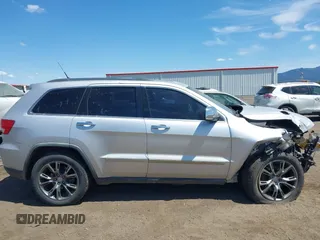 2011 Jeep Grand Cherokee Limited with VIN 1J4RR5GT4BC511281, listed as a IAAI auction lot 42368292 with 367,492 mi miles and . Bid and sale history available at DreamBid. Image 14.