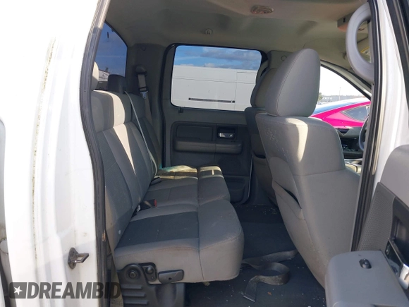 2008 Ford F-150 XLT with VIN 1FTPW14588FB26446, listed as a IAAI auction lot 41536069 with 211,248 mi miles. Bid and sale history available at carsss.com. Image 8.