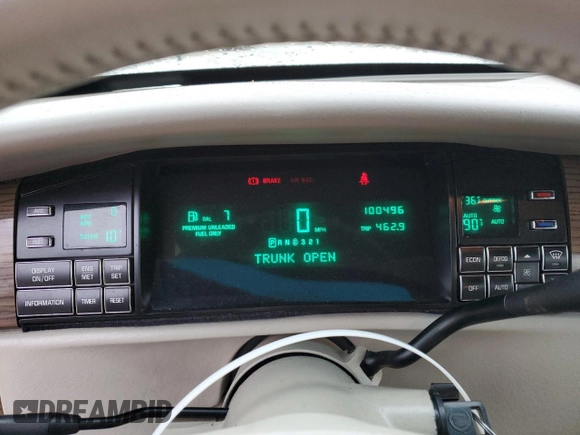 1995 Cadillac DeVille z VIN 1G6KD52B8SU274053, wystawiony jako Copart lot #86429934 z przebiegiem 100 496 mil mil oraz Szkoda całkowita • Salvage title. Historia ofert i sprzedaży dostępna na DreamBid. Obrazek 9.