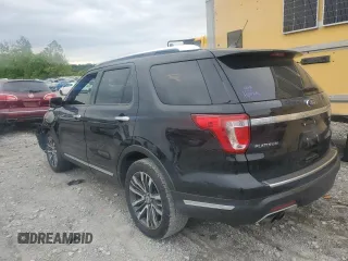 2018 Ford Explorer Platinum z VIN 1FM5K8HT9JGB29209, wystawiony jako Copart lot #58173395 z przebiegiem 137 640 mil mil oraz Szkoda całkowita • Salvage title. Historia ofert i sprzedaży dostępna na DreamBid. Obrazek 2.