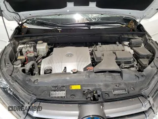 2018 Toyota Highlander Hybrid Limited with VIN 5TDDGRFH7JS040153, listed as a Copart auction lot 55500815 with 62,739 mi miles and Salvage title. Bid and sale history available at DreamBid. Image 12.