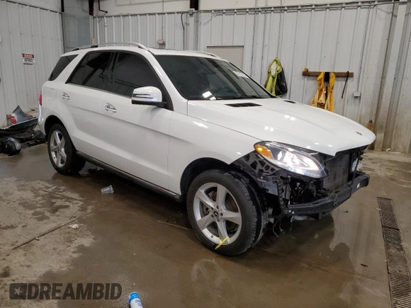 2018 Mercedes-Benz GLE 350 with VIN 4JGDA5HB2JB113421, listed as a Copart auction lot 54703105 with 71,907 mi miles and Salvage title. Bid and sale history available at DreamBid. Image 4.
