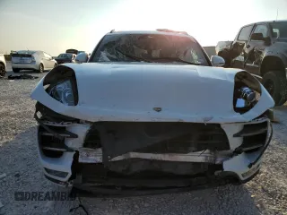 2016 Porsche Macan Turbo with VIN WP1AF2A55GLB94959, listed as a Copart auction lot 68071894 with Not provided miles and Salvage title. Bid and sale history available at DreamBid. Image 5.