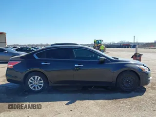 2014 Nissan Altima 2.5 S with VIN 1N4AL3AP3EN390472, listed as a IAAI auction lot 41666494 with 82,619 mi miles. Bid and sale history available at carsss.com. Image 13.