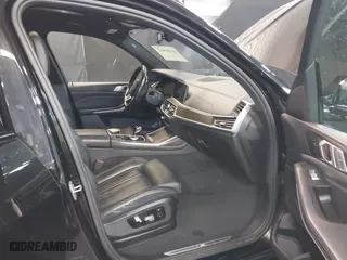 2022 BMW X7 xDrive40i with VIN 5UXCW2C08N9L04696, listed as a IAAI auction lot 41207847 with 44,986 mi miles. Bid and sale history available at carsss.com. Image 5.