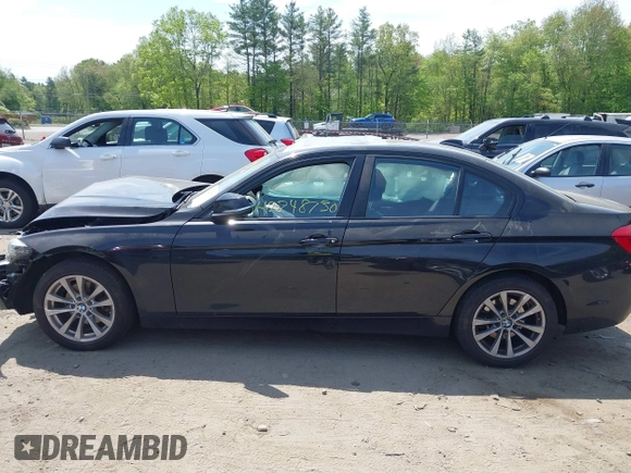 2018 BMW 3 Series 320i xDrive with VIN WBA8A3C5XJA505576, listed as a IAAI auction lot 42248730 with Not provided miles and . Bid and sale history available at DreamBid. Image 14.