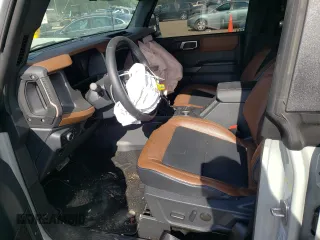 2024 Ford Bronco Outer Banks с VIN 1FMEE8BP8RLA73270, выставлен на аукционе Copart как лот 56790205 с пробегом 8 715 миль миль и Списание • Salvage title. История ставок и продаж доступна на DreamBid. Изображение 7.