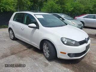 2011 Volkswagen Golf TDI z VIN WVWDM7AJ0BW152656, wystawiony jako IAAI lot #42437134 z przebiegiem 141 891 mil mil oraz . Historia ofert i sprzedaży dostępna na DreamBid. Obrazek 1.