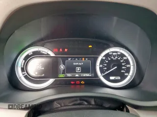 2017 Kia Niro Touring with VIN KNDCE3LC3H5066322, listed as a Copart auction lot 53818465 with 113,794 mi miles and Salvage Title. Bid and sale history available at carsss.com. Image 9.