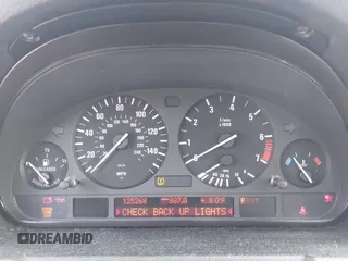 2005 BMW X5 3.0i with VIN 5UXFA135X5LY13404, listed as a IAAI auction lot 42158062 with 125,268 mi miles. Bid and sale history available at carsss.com. Image 7.