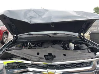 2019 Chevrolet Suburban LS with VIN 1GNSKGKC7KR244916, listed as a IAAI auction lot 42315858 with 69,555 mi miles and . Bid and sale history available at DreamBid. Image 10.