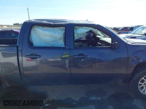 2011 GMC Sierra 1500 with VIN 3GTP1WE24BG206137, listed as a IAAI auction lot 41358812 with Not Provided miles and . Bid and sale history available at DreamBid. Image 14.