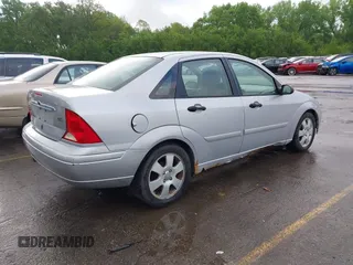 2001 Ford Focus ZTS with VIN 1FAHP383X1W114154, listed as a IAAI auction lot 42114666 with 198,248 mi miles and . Bid and sale history available at carsss.com. Image 4.