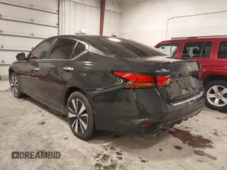 2022 Nissan Altima SV with VIN 1N4BL4DW7NN344091, listed as a IAAI auction lot 41551548 with 61,061 mi miles and . Bid and sale history available at DreamBid. Image 3.