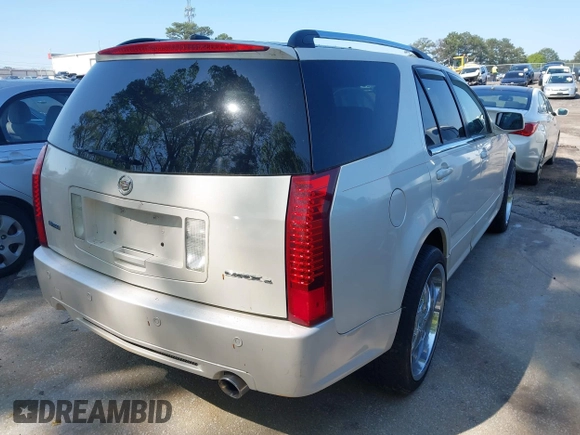 2008 Cadillac SRX with VIN 1GYEE63A480108836, listed as a IAAI auction lot 41993953 with 135,254 mi miles. Bid and sale history available at carsss.com. Image 4.
