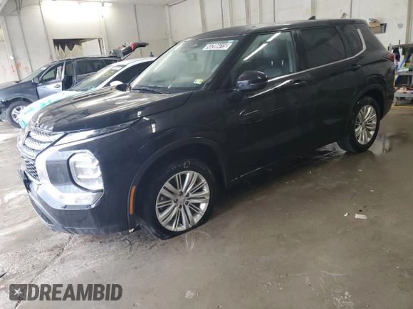 2024 Mitsubishi Outlander ES z VIN JA4J3UA84RZ074662, wystawiony jako Copart lot #55206415 z przebiegiem 17 170 mil mil oraz Czysty tytuł • Clean title. Historia ofert i sprzedaży dostępna na DreamBid. Obrazek 1.